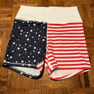 FLEO Liberty True High Shorts